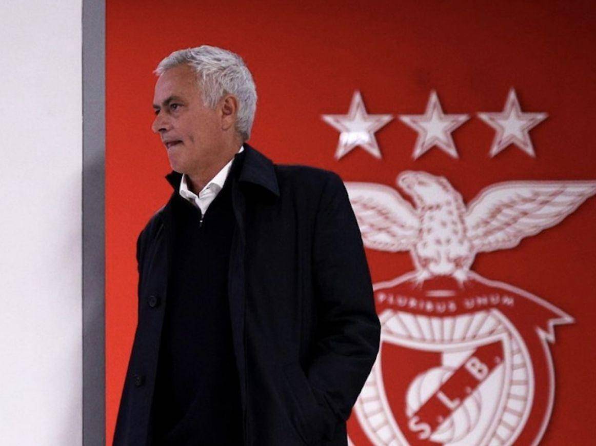 21次射门却输0-1！穆帅开炮：裁判对我有意见无视药厂不道德行为